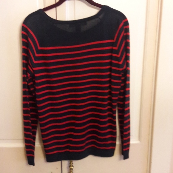 Long Sleeve Top - Picture 3 of 3